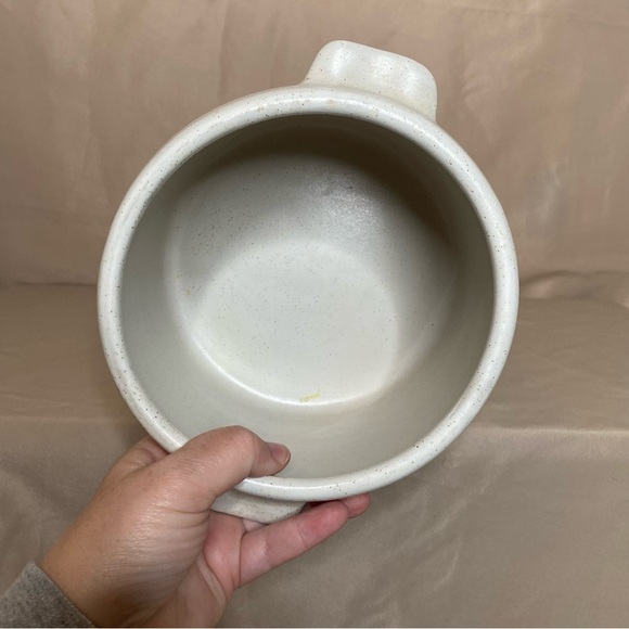 Vintage Stoneware Pot With Heating Pad - Picture 6 of 14